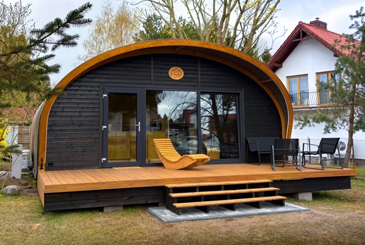 Domek drewniany moduł mieszkalny X-Tent na działce